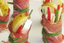 Rulouri aperitiv cu prosciutto